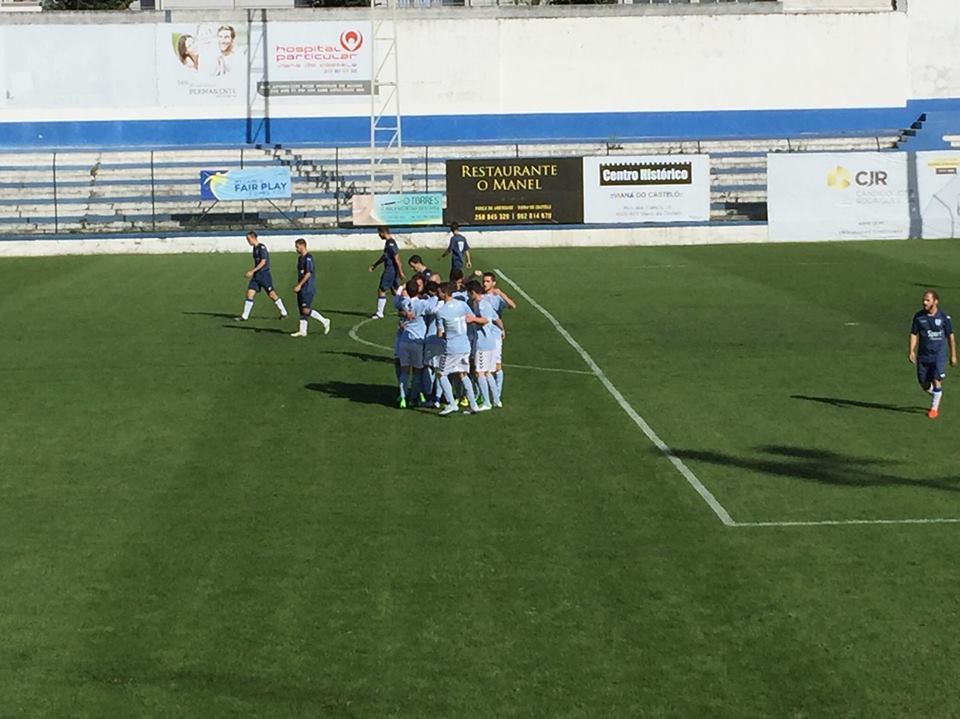 SC Vianense goleia Vila Franca e Cerveira perde e reparte liderança com Neves e Limianos