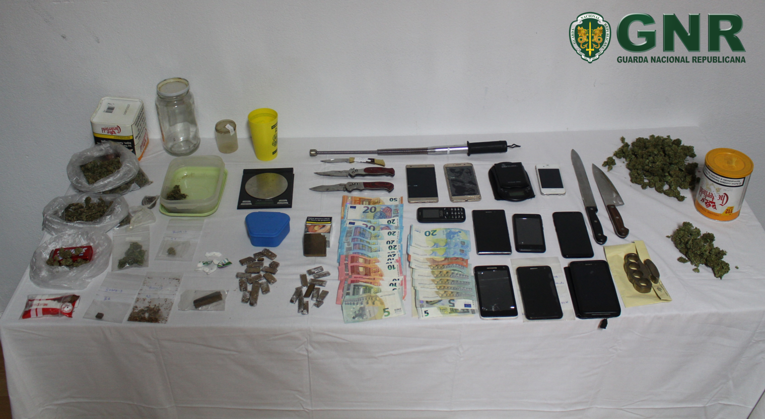 GNR detém oito homens e uma mulher por tráfico de droga em Valença e Cerveira