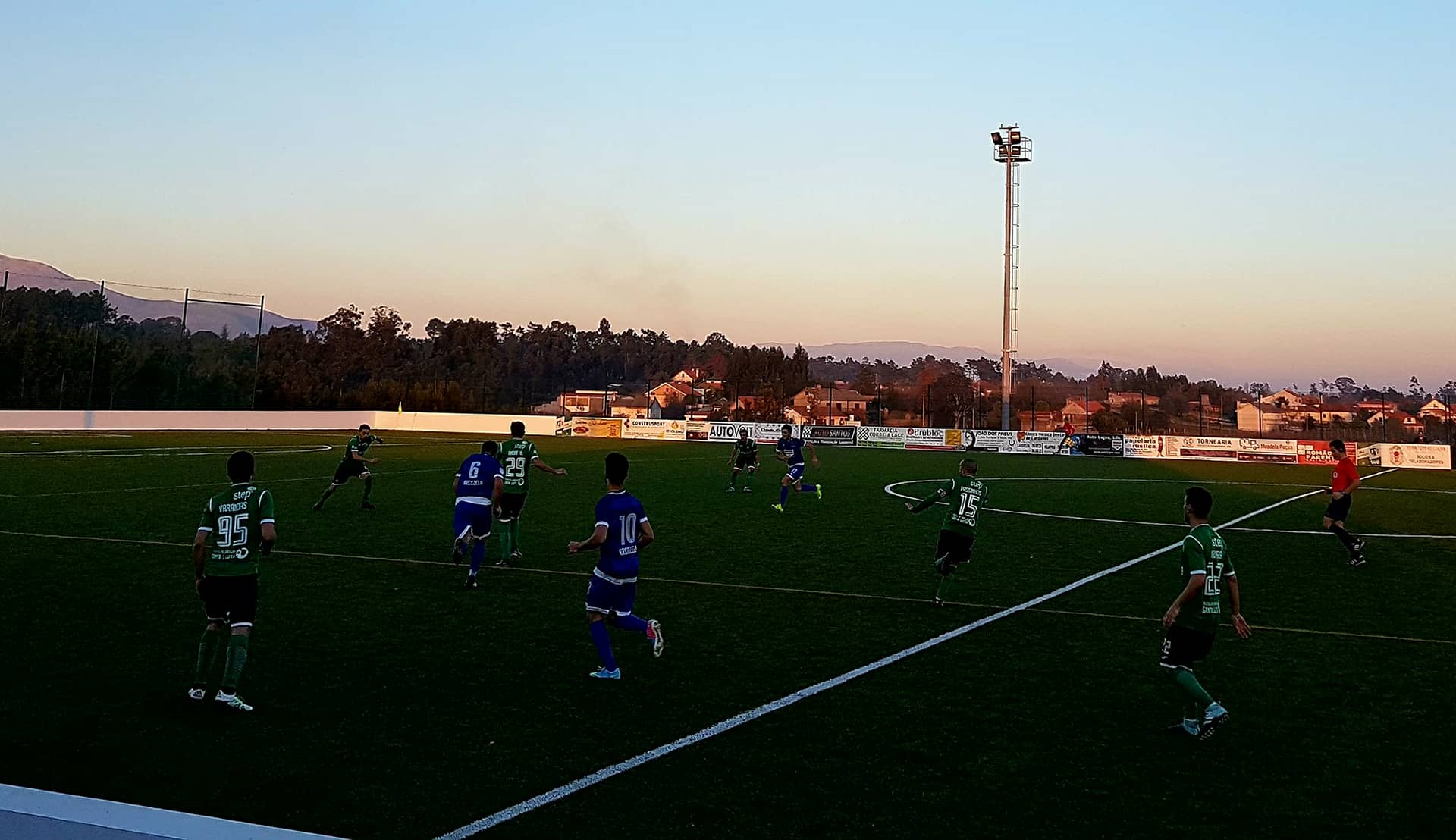 Cardielense vence líder Arcozelo e aproxima-se do topo da classificação na 2ª divisão distrital de futebol
