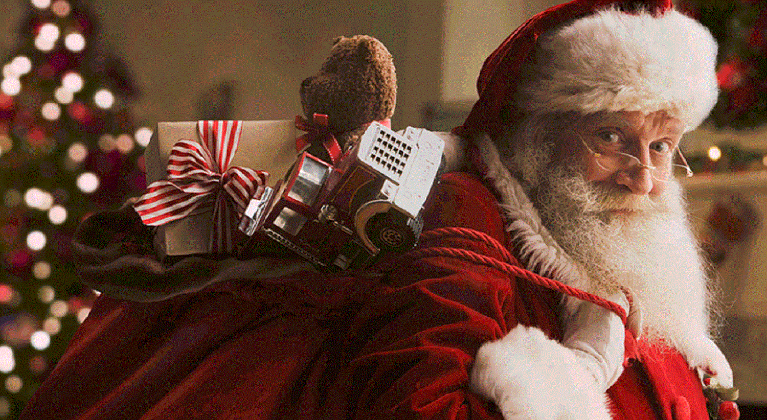 Pai Natal vem a loja dos CTT receber cartas das crianças de Viana