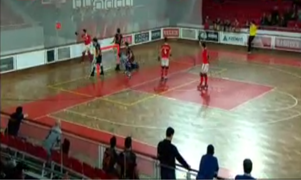 Hóquei em Patins: Juventude de Viana goleada pelo Benfica para o campeonato nacional da 1ª divisão