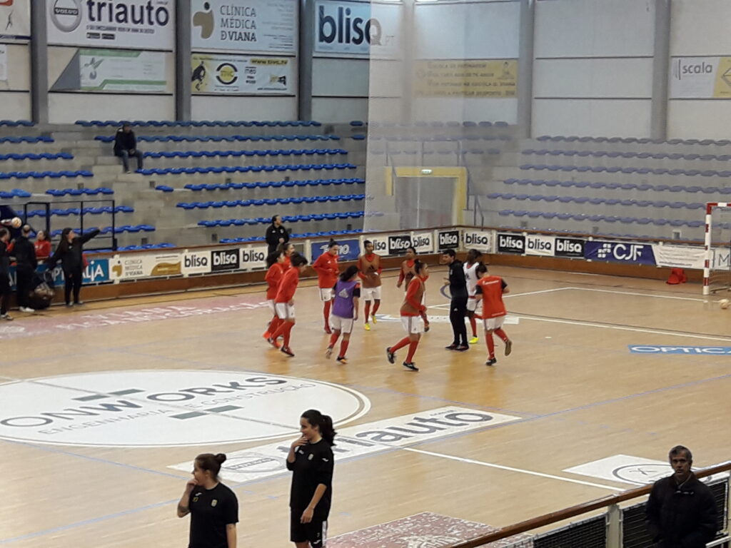 Santa Luzia FC sofre derrota pesada frente ao SL Benfica no inicio da fase de apuramento de campeão de futsal feminino