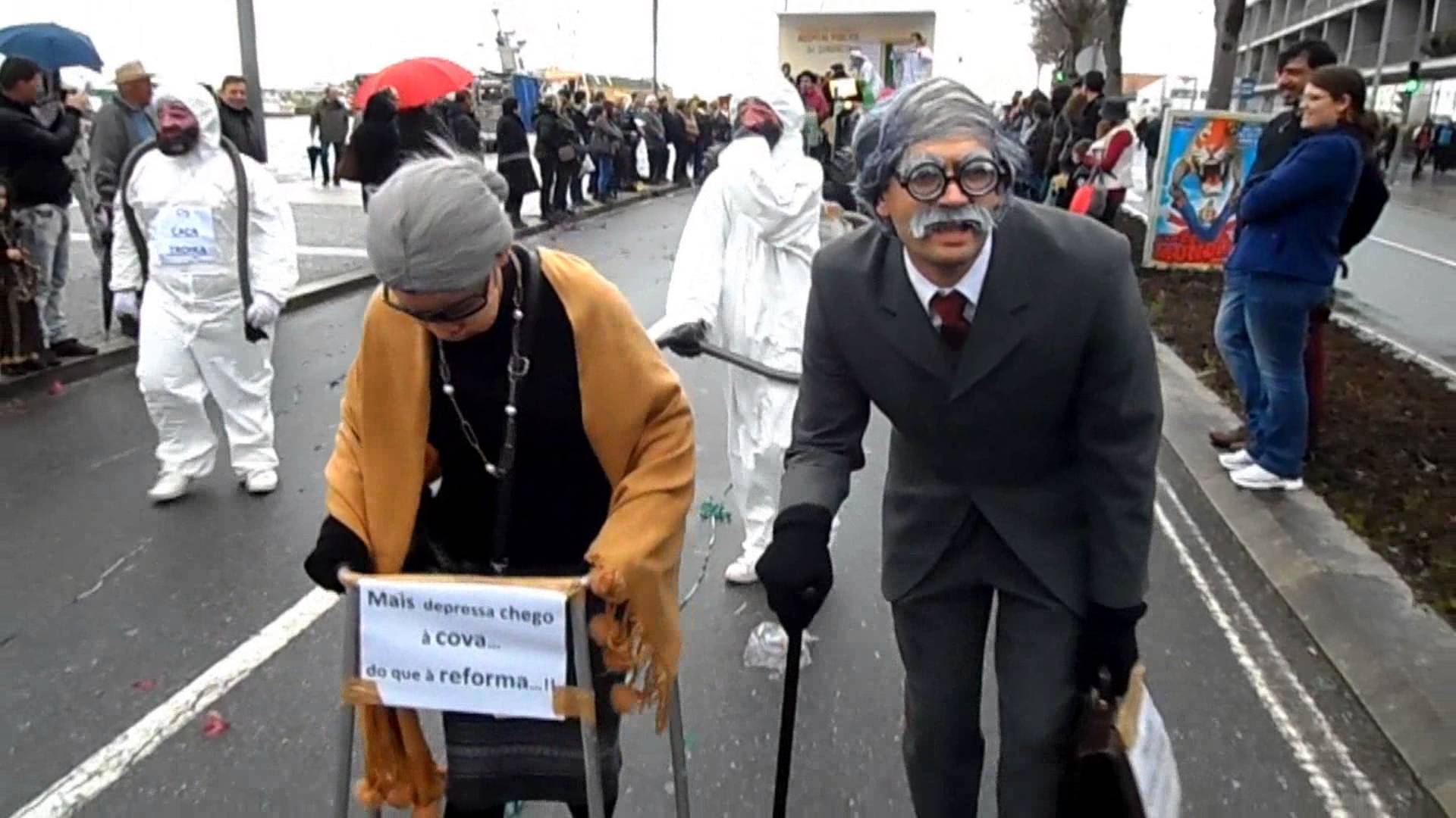 Corso Carnavalesco desfila no domingo pelas ruas de Viana