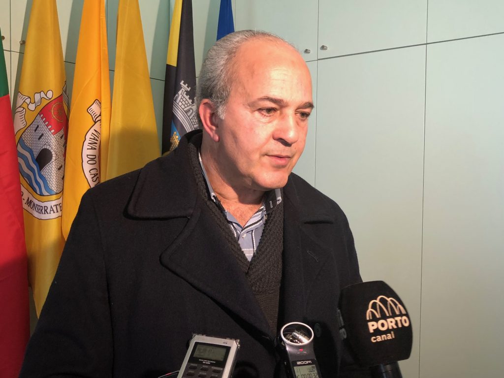 Ex-trabalhadores convocam população para concentração contra extinção de estaleiros de Viana