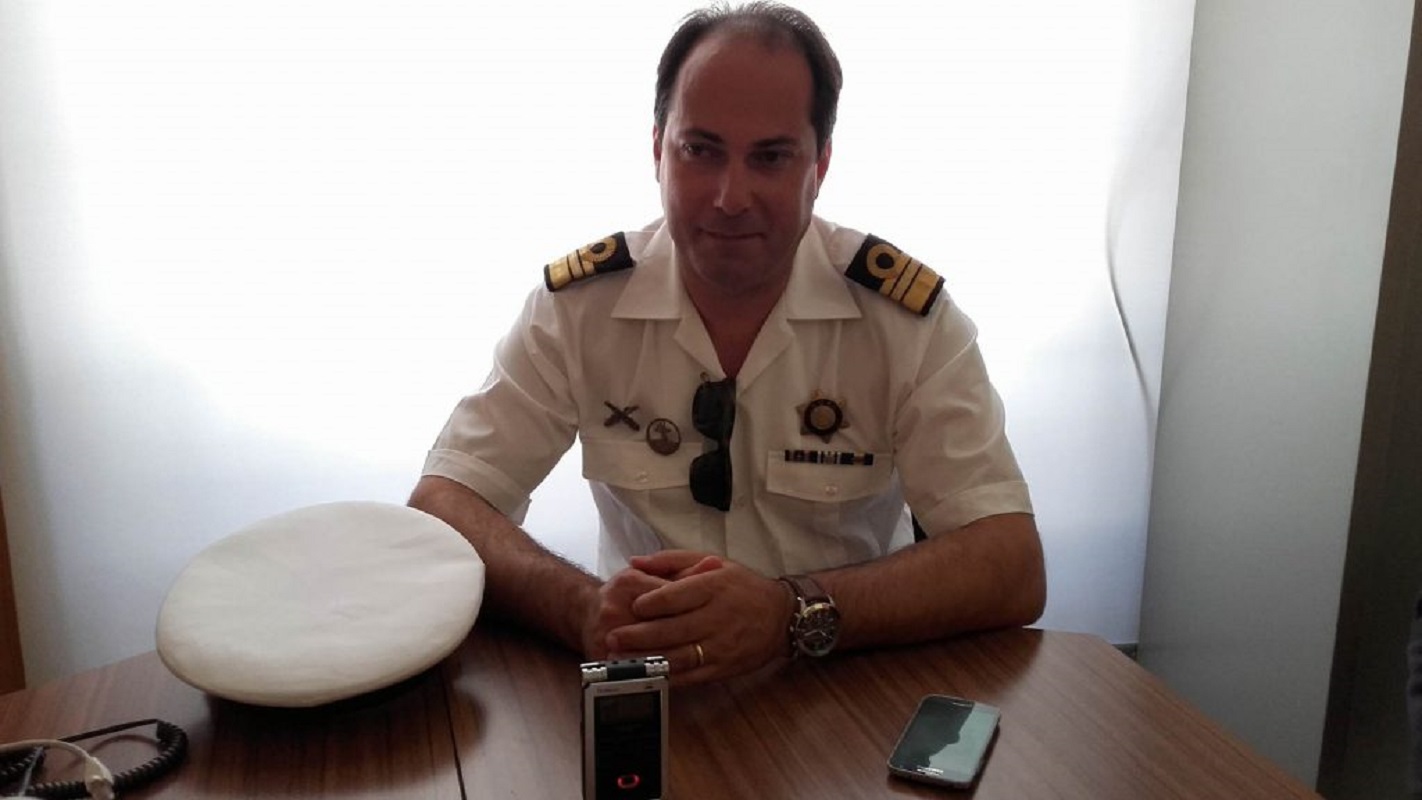 Simulacro de incêndio a bordo de barco de pesca testa resposta de Capitania de Viana