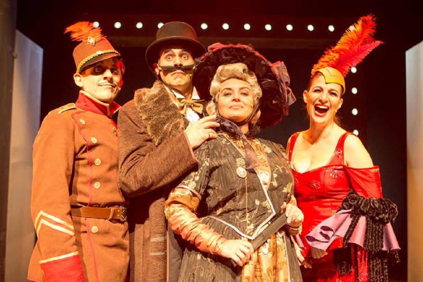 Acolhimentos e digressões marcam programação do Teatro do Noroeste-CDV até julho