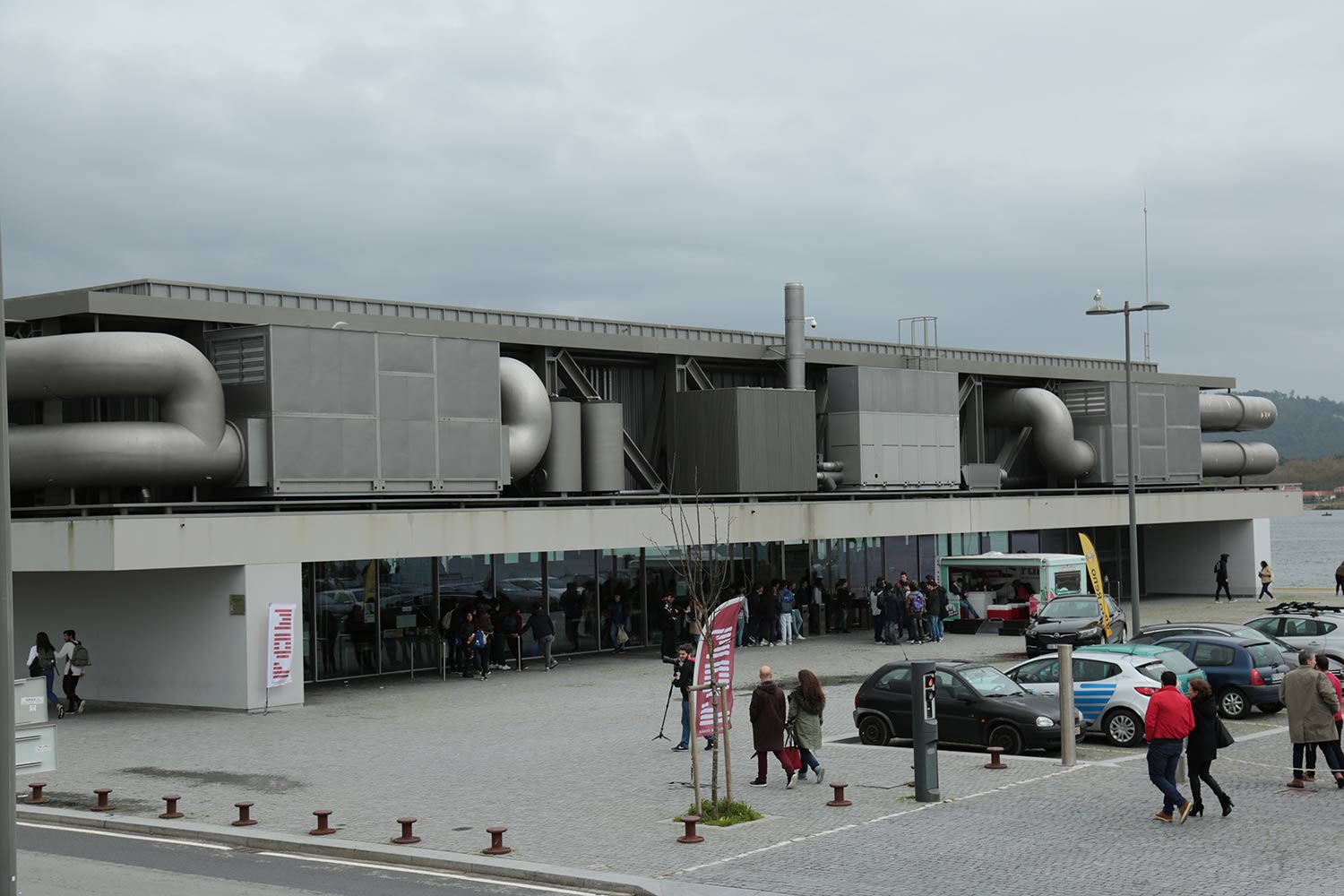 Espetáculo “A Minha Terra é Viana” muda-se para o Centro Cultural de Viana