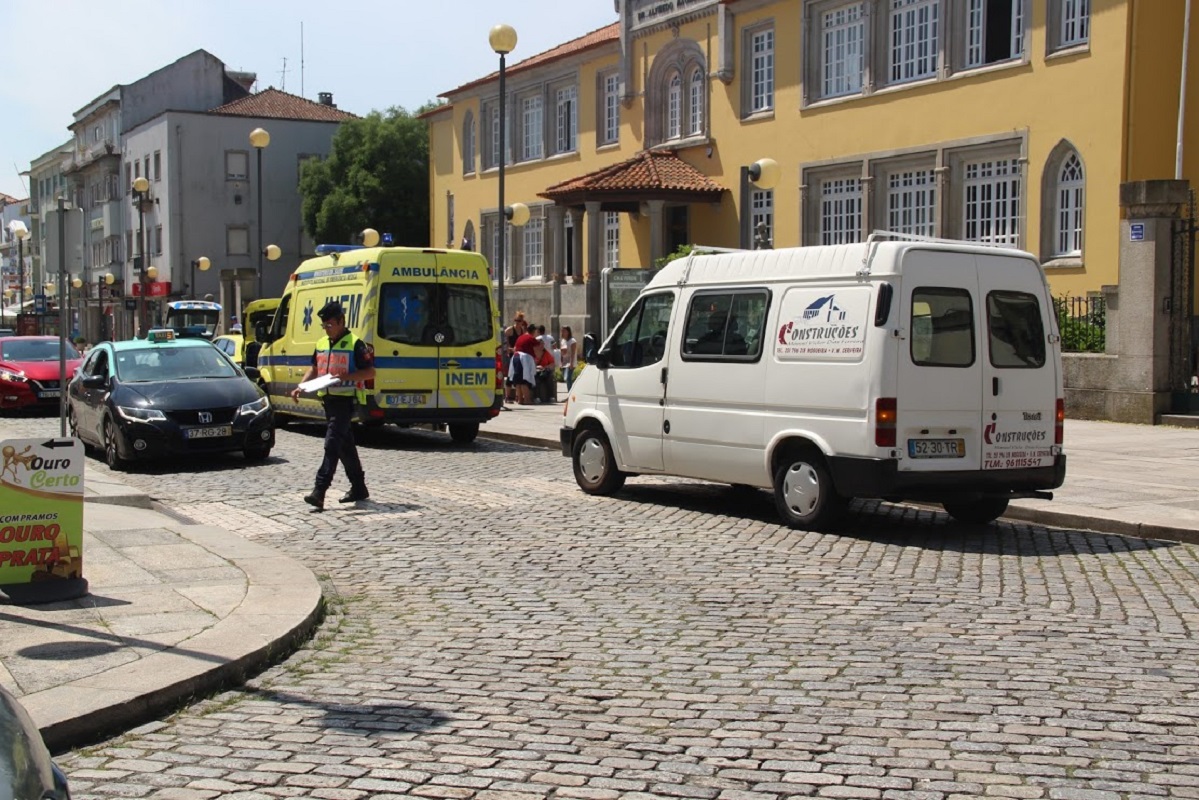 Idosa de 84 anos atropelada em plena Avenida dos Combatentes
