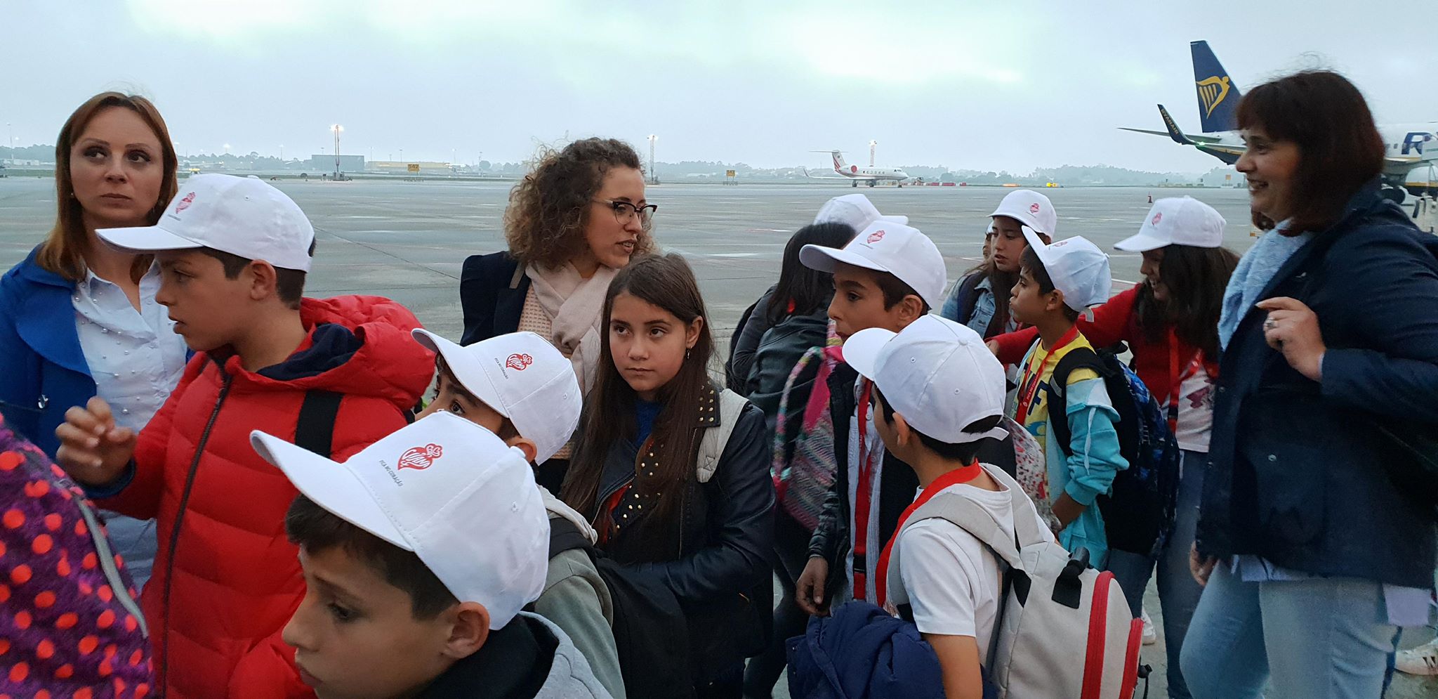 Vereadora Carlota Borges acompanha batismo de voo de 23 crianças de Alvarães