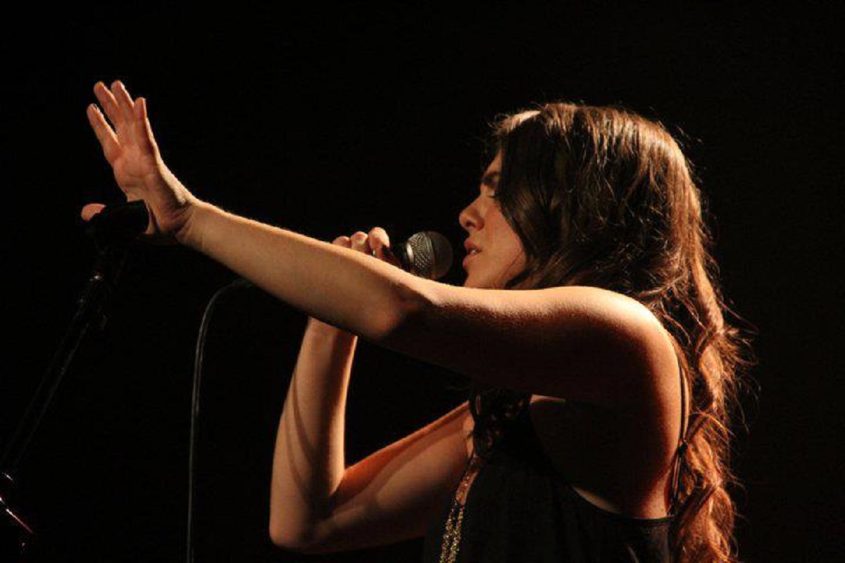 Gisela João e NBC na apresentação do cartaz do Viana Bate Forte