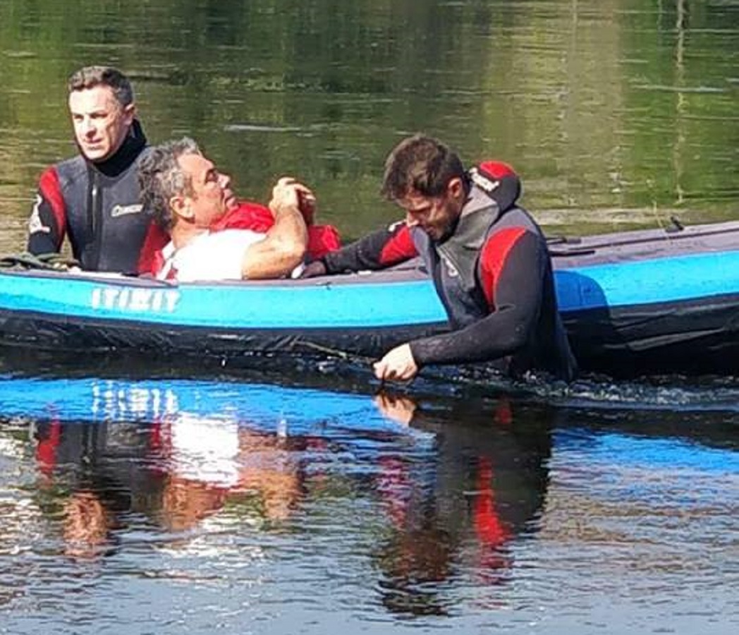 Bombeiros de Arcos de Valdevez resgatam pescador após descarga da barragem de Touvedo