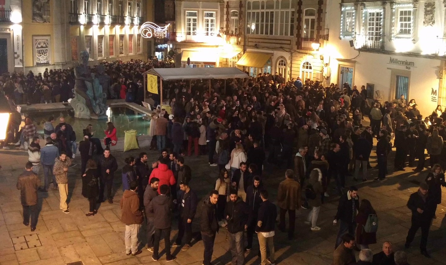 Tradição do bananeiro promete nova enchente em Viana na véspera de Natal