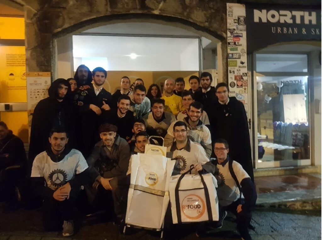 Alunos do Politécnico de Viana assinalam Dia Internacional do Voluntariado com apoio à Re-Food