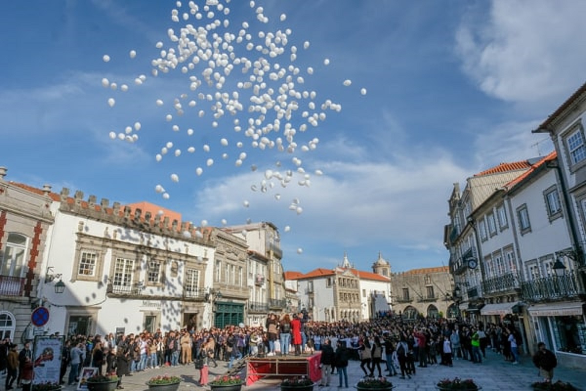Cerca de 1.000 jovens dizem basta à Violência Contra as Mulheres