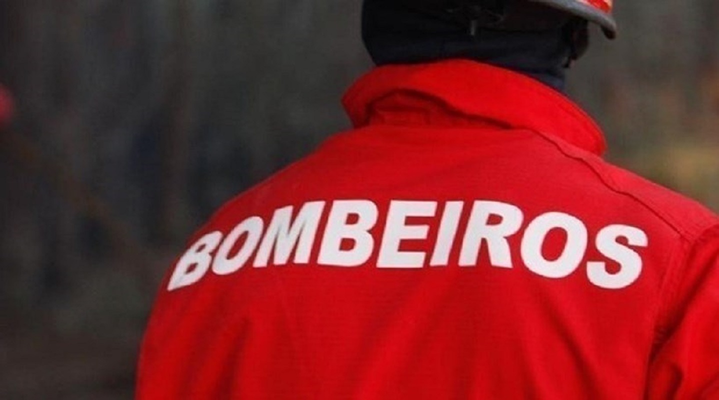 VIANA: Bombeiros mobilizados para incêndio em Barroselas