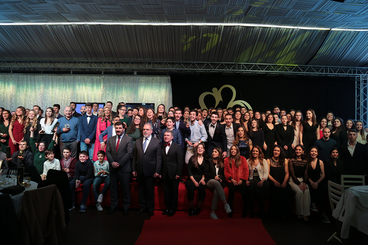 Viana homenageia 162 campeões e entrega 10 prémios na III Gala do Desporto
