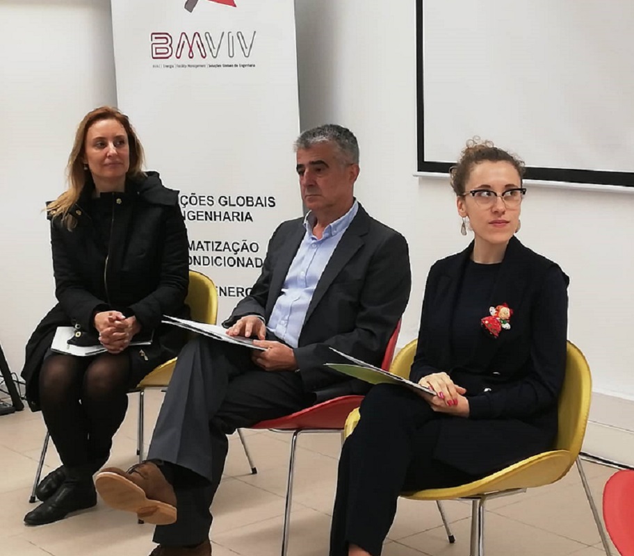 Linha telefónica gratuita criada pela BMVIV para idosos que vivem sós começa a funcionar a 01 de maio