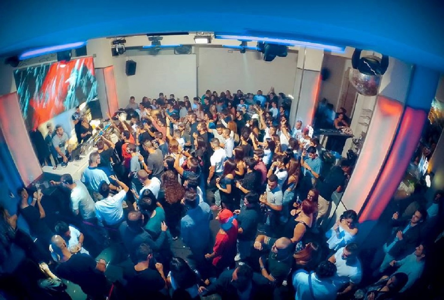 Clube Alfândega: Um dos mais míticos espaços de diversão noturna do norte de Portugal celebra o seu 30º aniversário