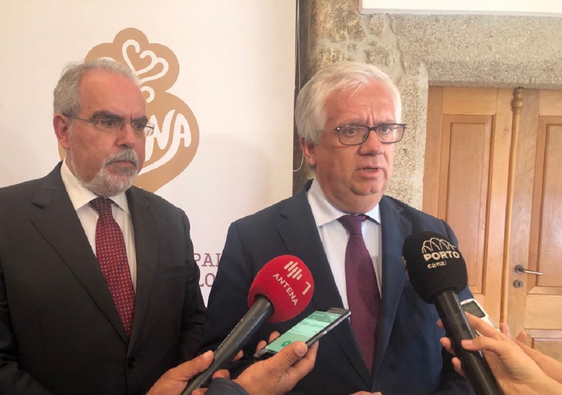 Covid-19: Ministro avisa que pandemia “não terminou” e pede rigor até à Pascoa