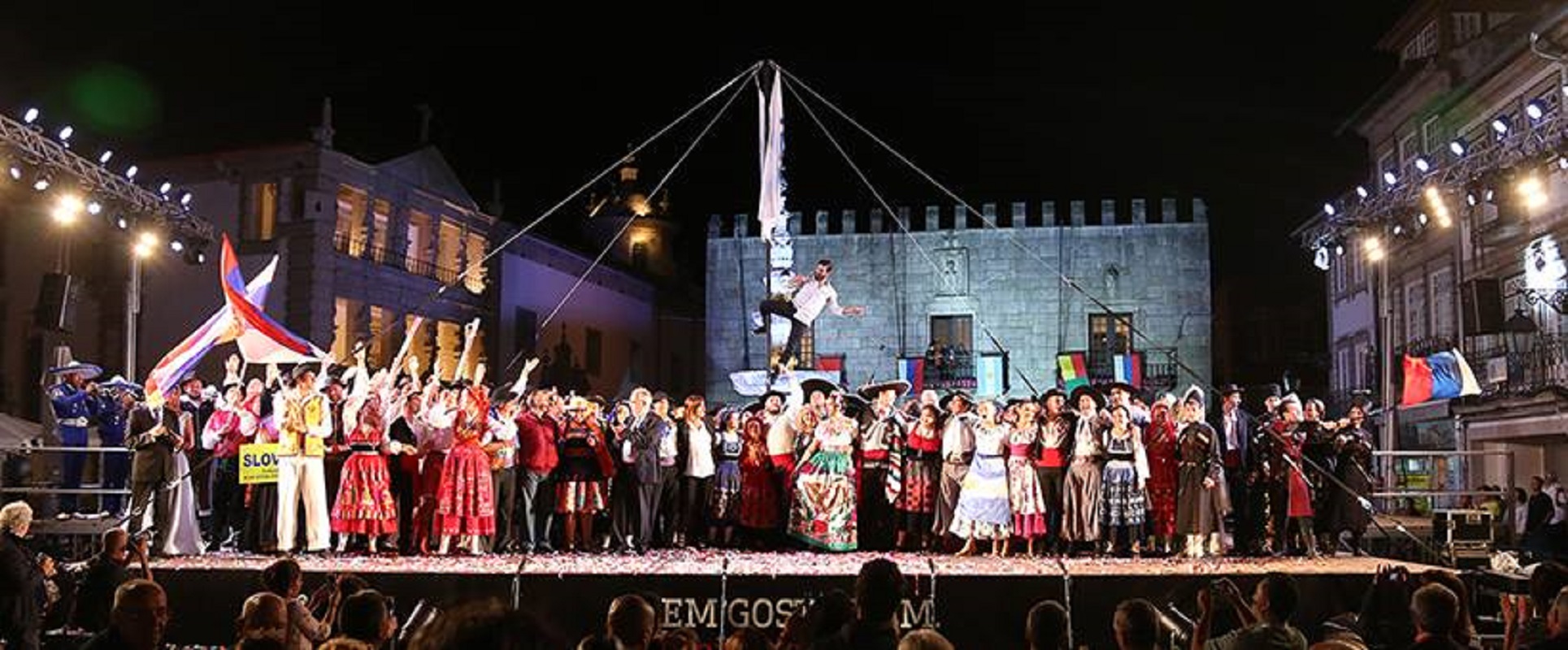 XXIII Festival de Folclore Internacional junta em Viana dancarinos do Brasil, Colômbia, México, Índia, Quénia e Roménia