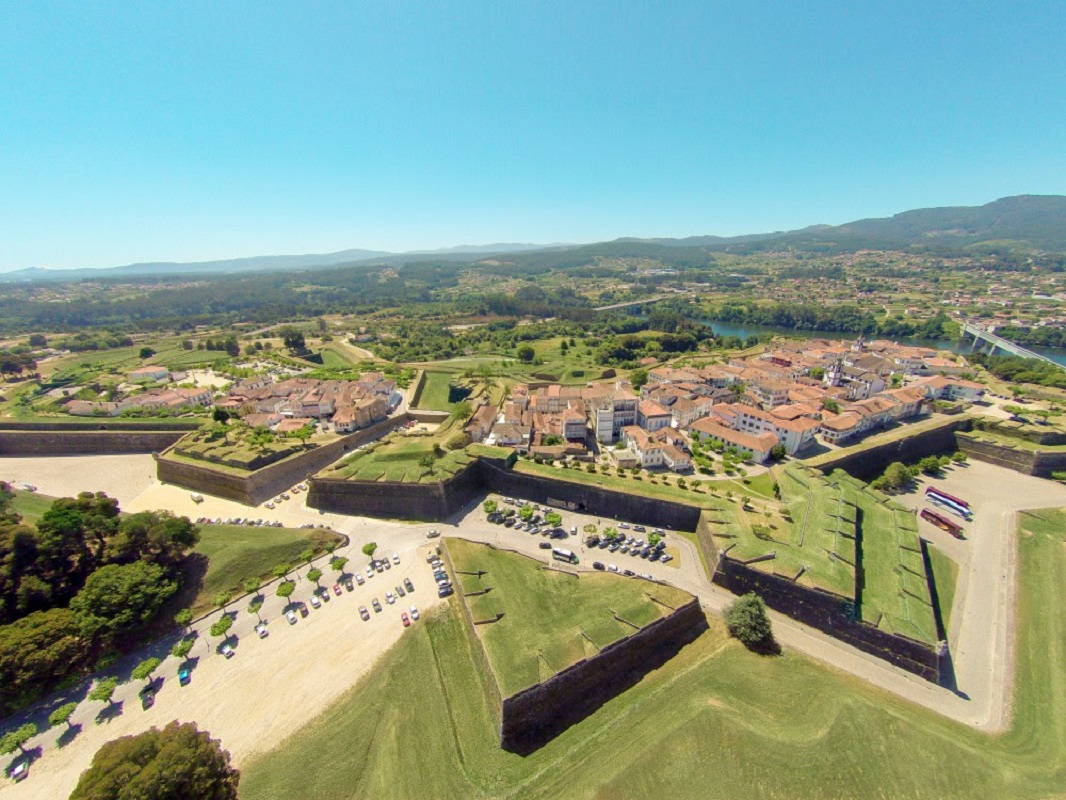 Bolsas de Estudo foi medida social que mais cresceu em Valença