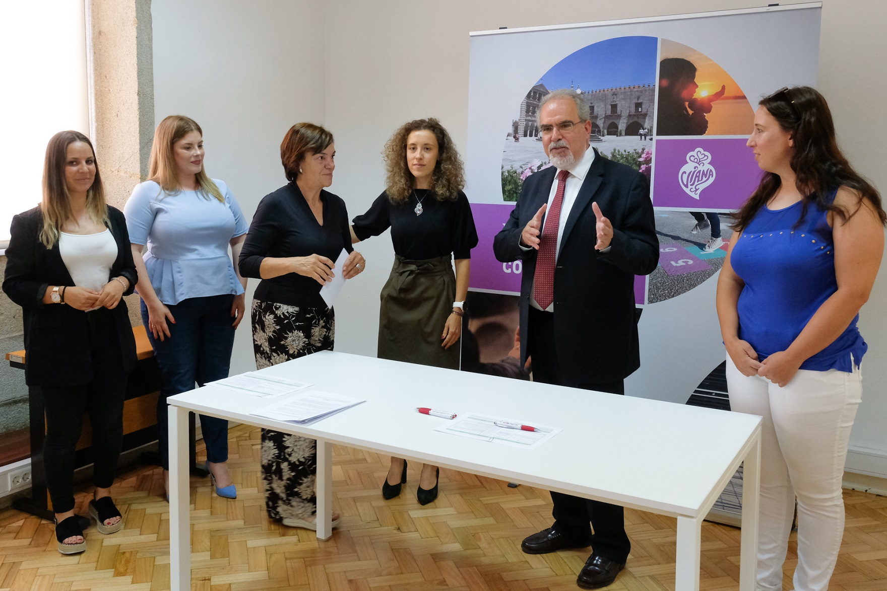 Mais de 50 mil euros entregues a instituições de Viana resultantes de protocolos com empresas de contentores de roupa
