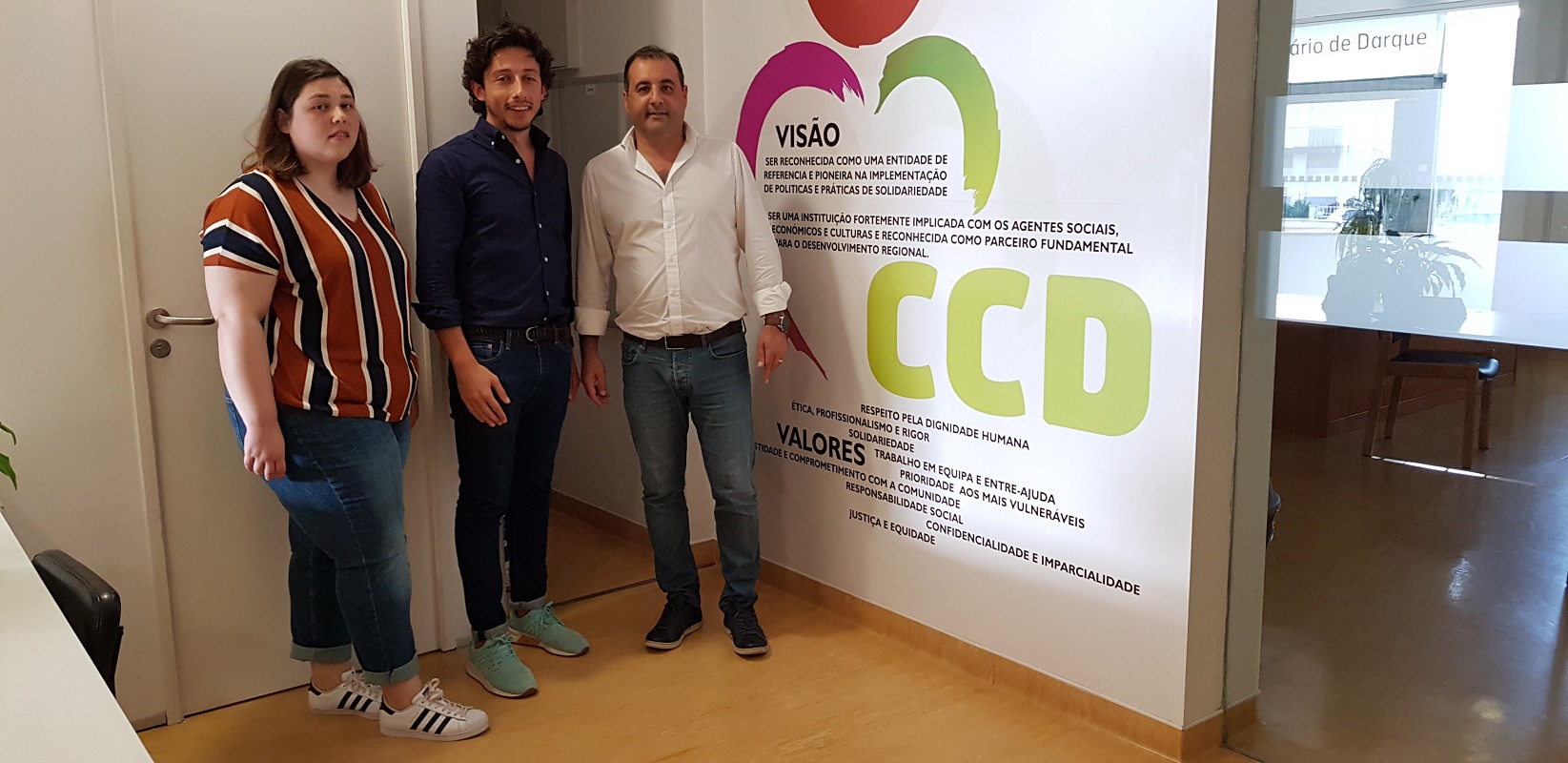TICTAR doa equipamento de ar condicionado ao Centro Comunitário de Darque