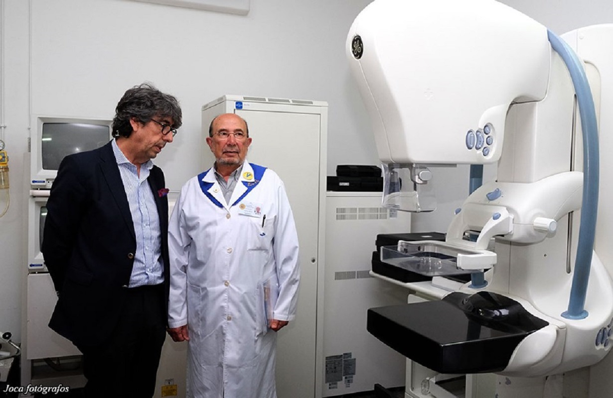 Liga dos Amigos do Hospital de Viana homenageia beneméritos que ajudaram a comprar mamógrafo digital