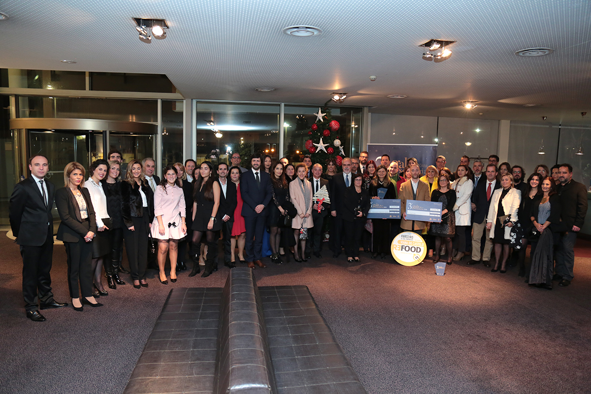 IV Gala Solidária junta uma centena de empresários para apoiar Associação de Paralisia Cerebral de Viana