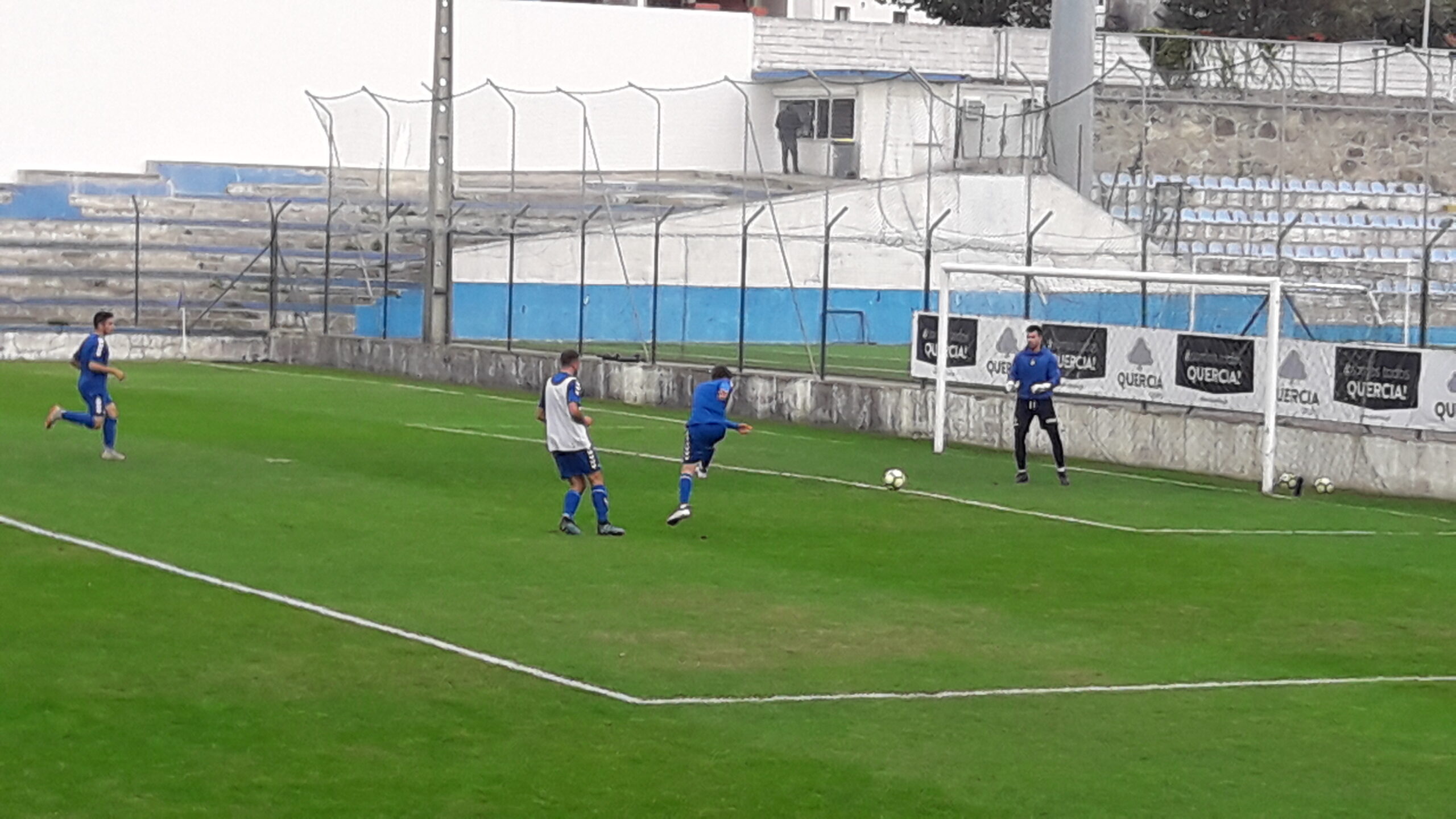 Futebol distrital: Valenciano vence Vianense e Limianos reforça liderança depois de empate nos Arcos de Valdevez