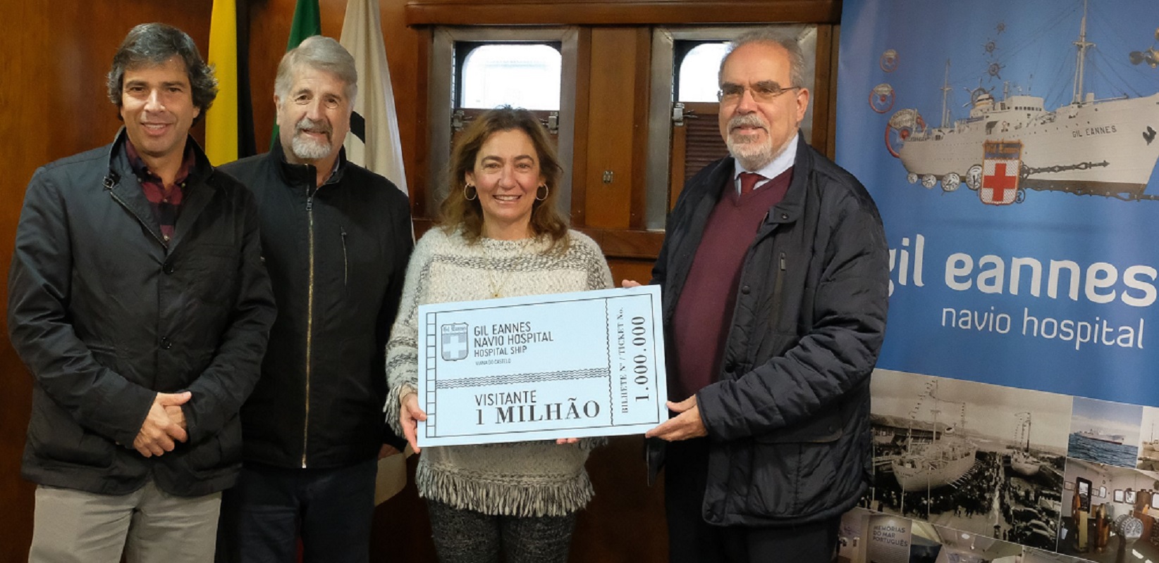 Casal de emigrantes na Suiça torna-se no visitante um milhão do navio-museu Gil Eannes