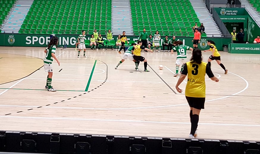 Futsal feminino: Santa Luzia FC perde pela primeira vez na fase de apuramento frente ao Sporting