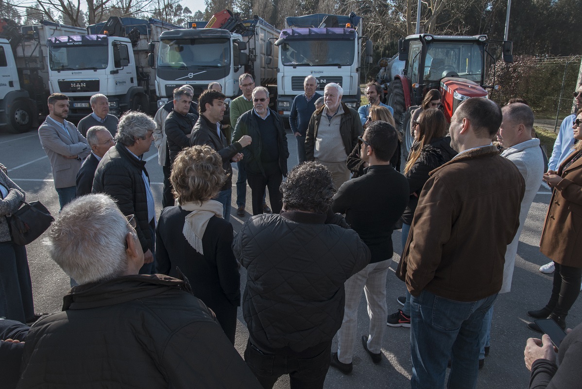 Assembleia Municipal visitou aterro da Resulima em Vila Fria e conheceu projeto do novo aterro em Paradela
