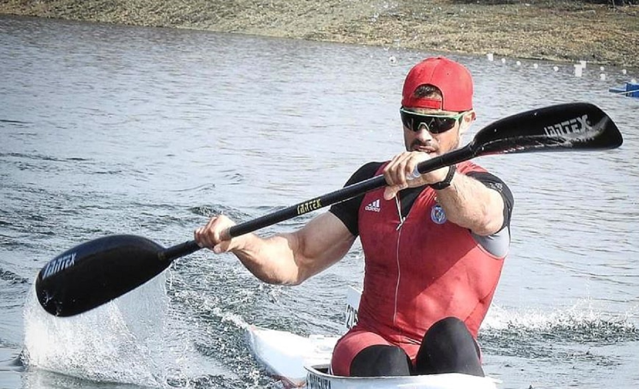 Canoísta Fernando Pimenta treina sozinho e com o treinador ...