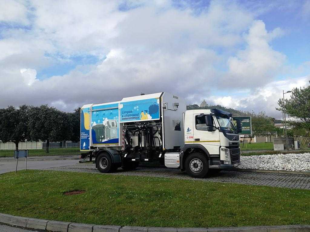Investimento de 245 mil euros reforça SMSBVC com novo camião