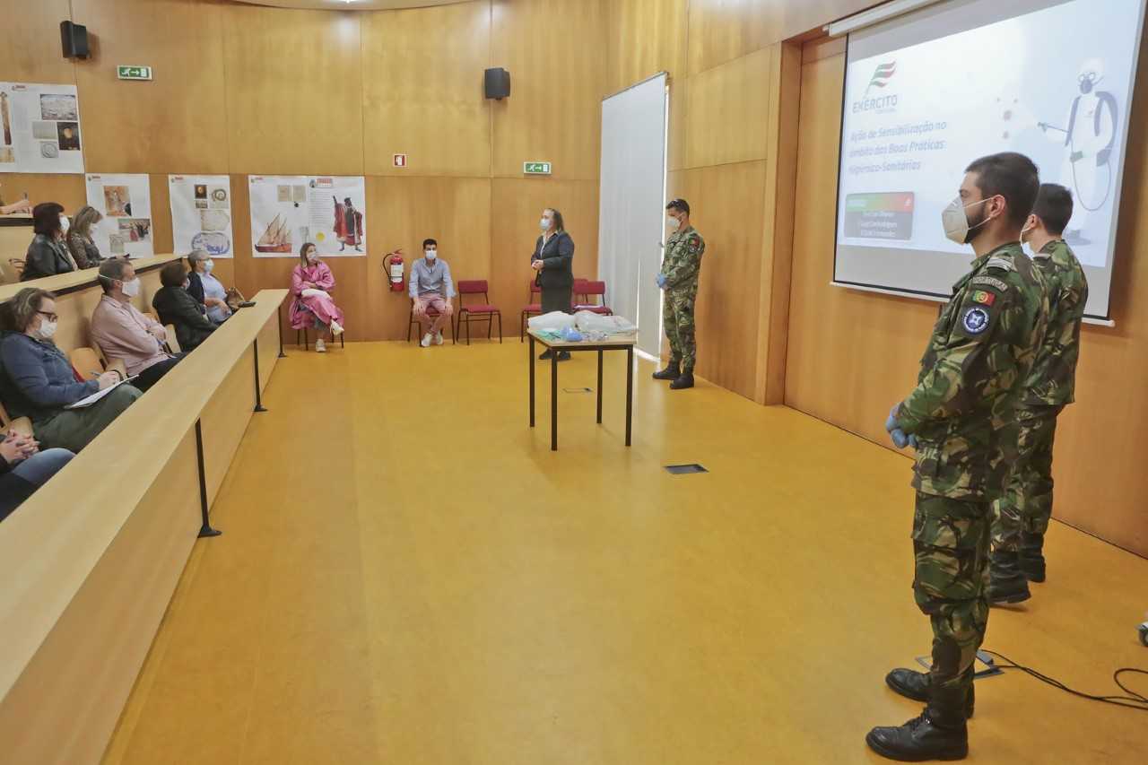 Exército em Caminha para dar formação sobre higienização das escolas