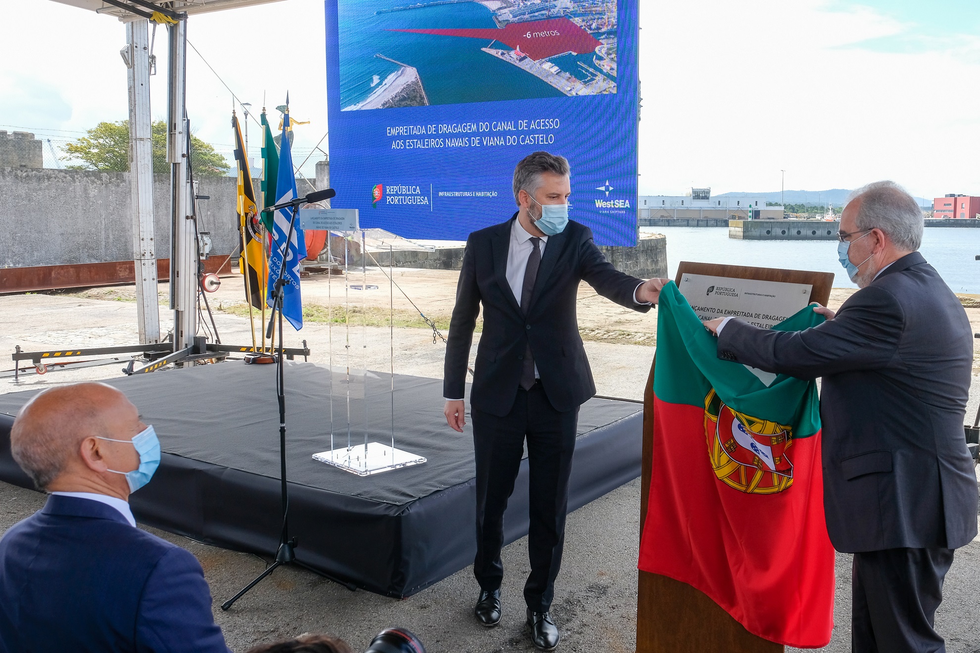 Dragagem do canal de acesso aos Estaleiros Navais “resolve um dos fatores críticos de sucesso do Porto de Viana do Castelo”