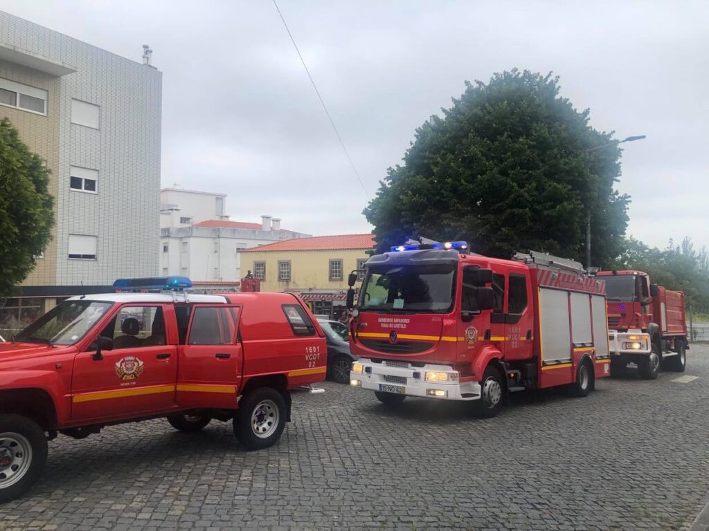 Incêndio destrói sala de apartamento em prédio de Viana do Castelo