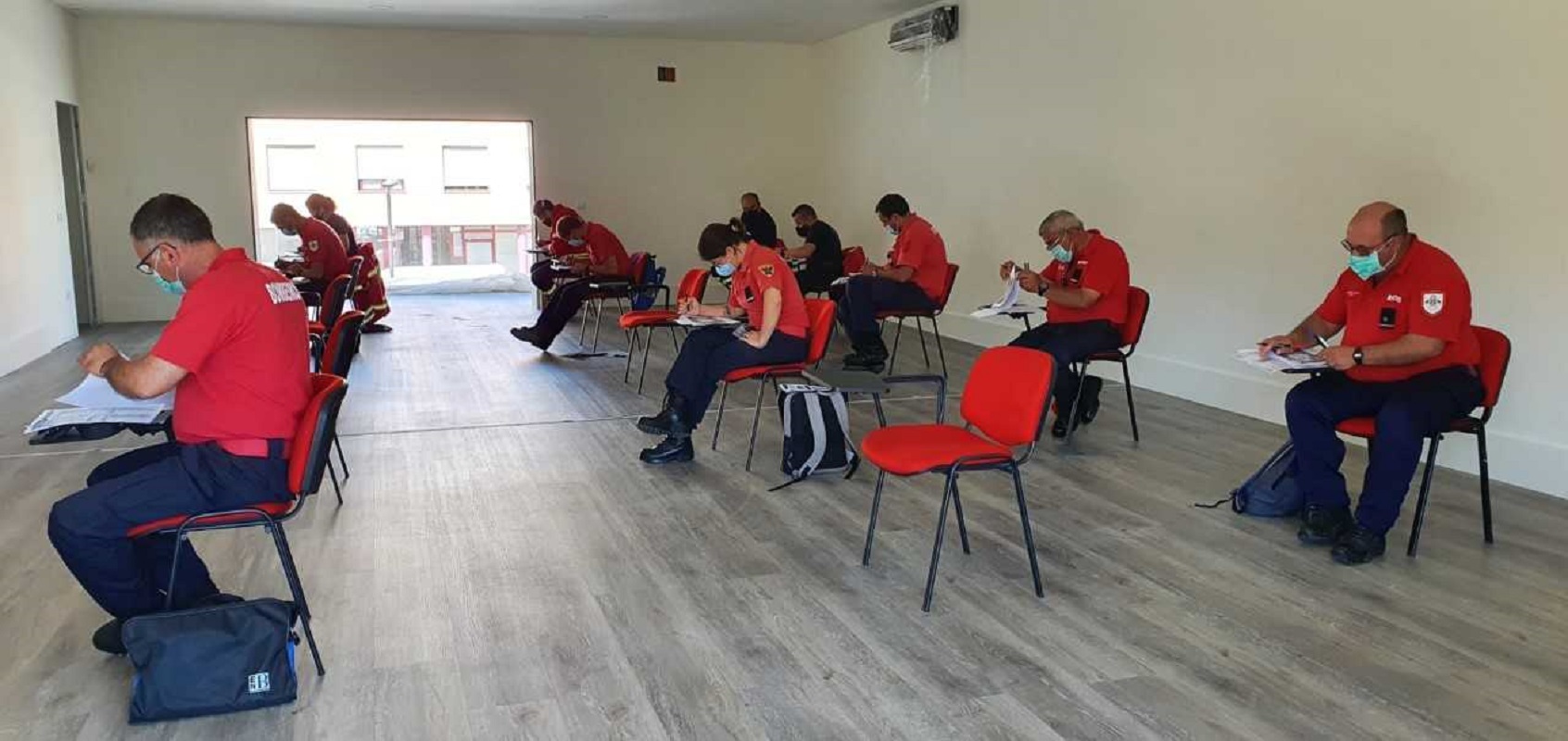 Mais de 100 bombeiros do distrito de Viana do Castelo prestam provas para promoção na carreira