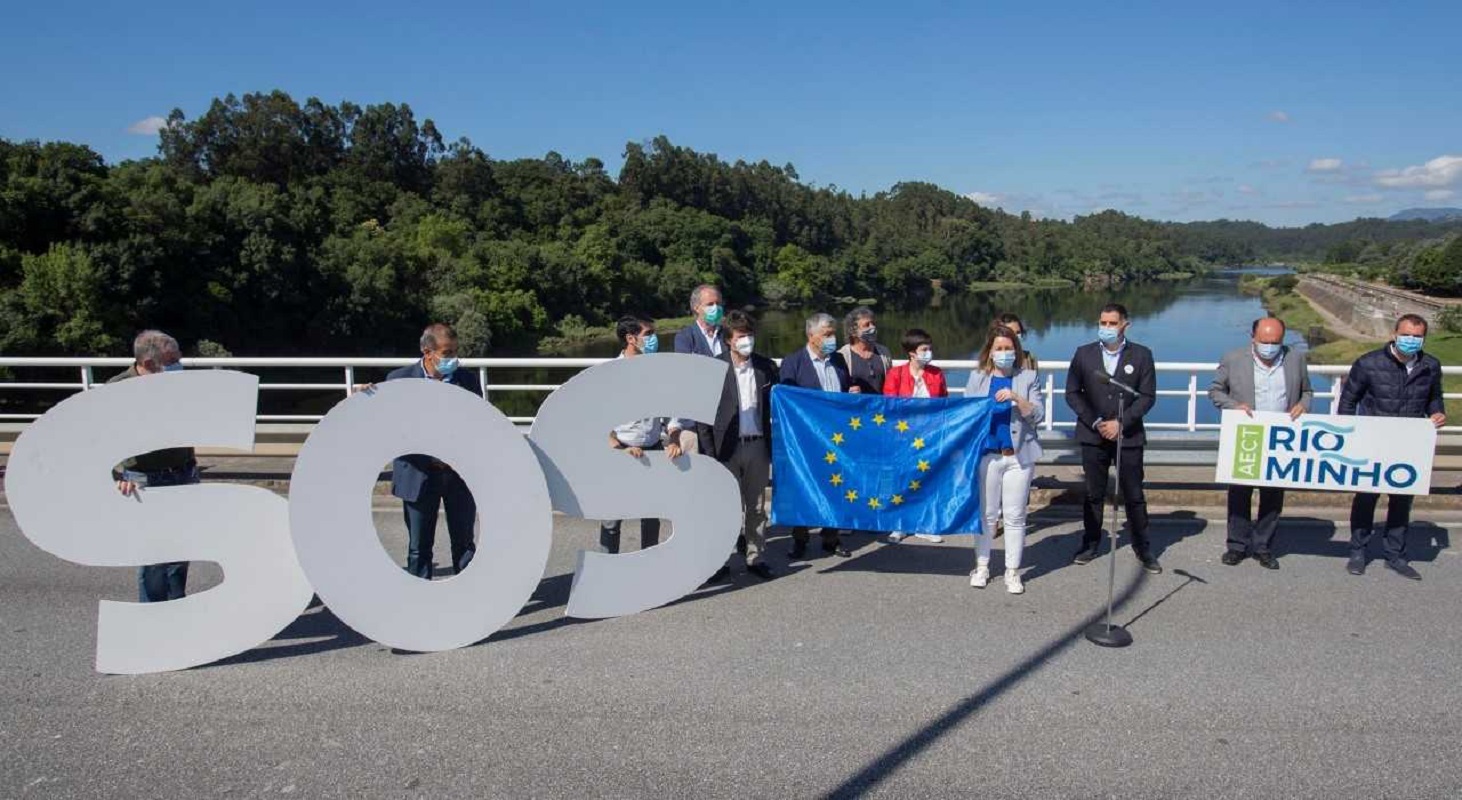 Protestos em Valença pela reabertura das fronteiras para primeiro-ministro ouvir