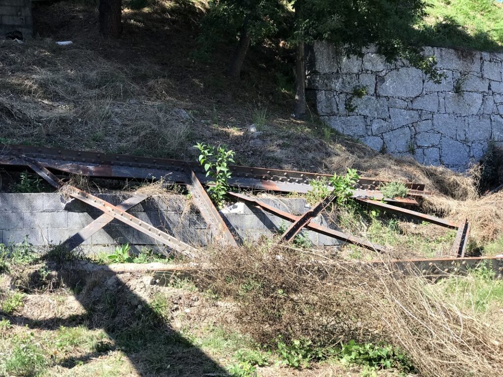 Petição pública para recuperar Ponte Eiffel que fazia a travessia do rio Âncora