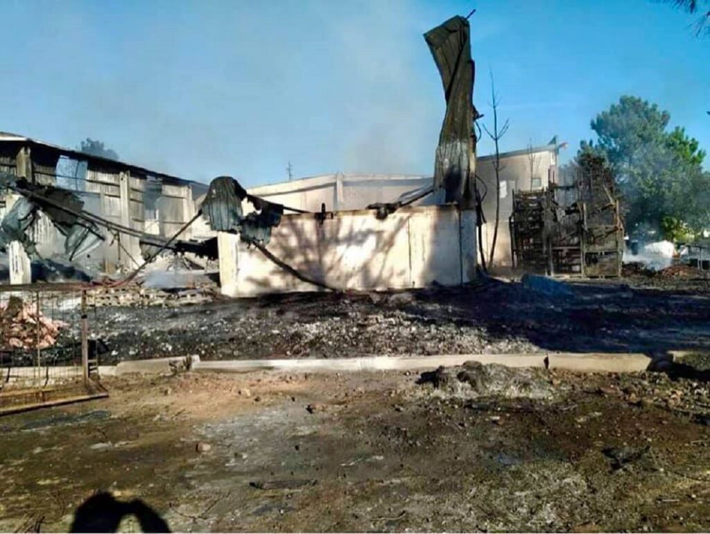 Incêndio: Bombeiros de Famalicão mostram destruição em fábrica de Valença