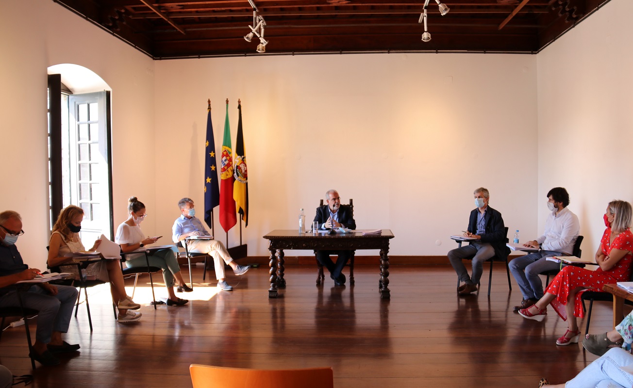 Câmara de Viana do Castelo “solidária” com famílias que perderam rendimentos reduz IMI