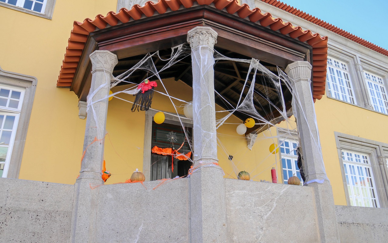 Escola da Avenida celebra Halloween