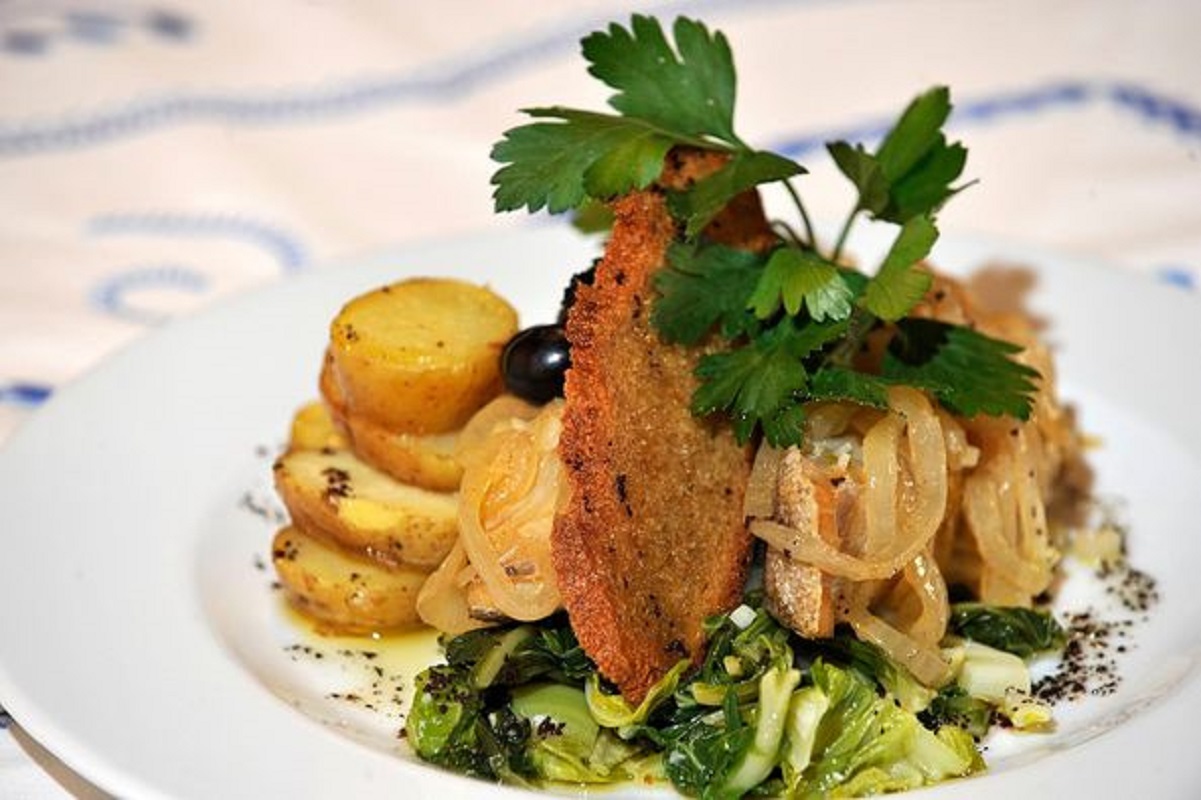 Fim de semana gastronómico: “Bacalhau à Viana” nos restaurantes e descontos no alojamento