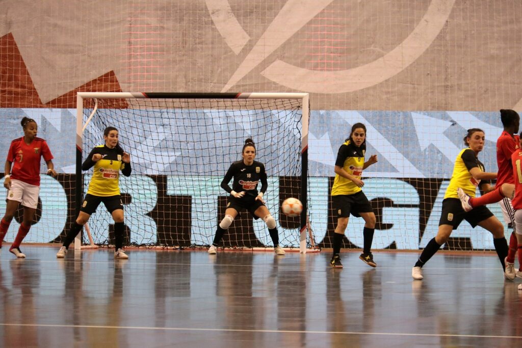 Santa Luzia perde com Benfica e está fora da final da Taça de Portugal de Futsal Feminino