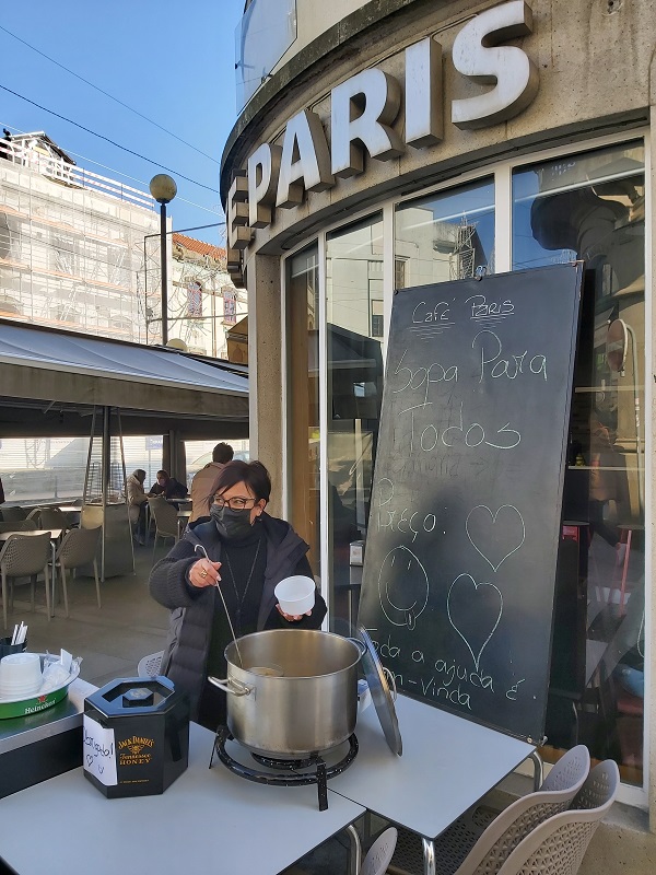 ‘Paris’ dá sopa em Viana para confortar corpo e alma na pandemia
