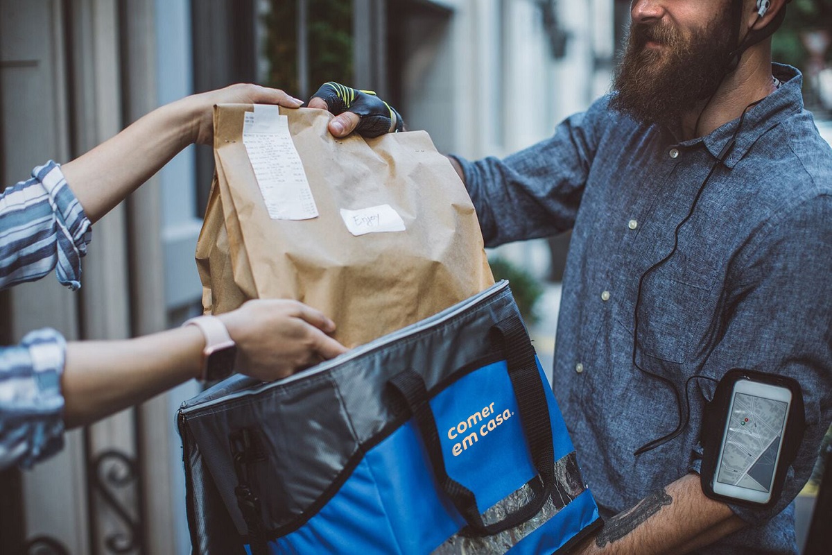 Viana do Castelo reforça serviço delivery em período de confinamento