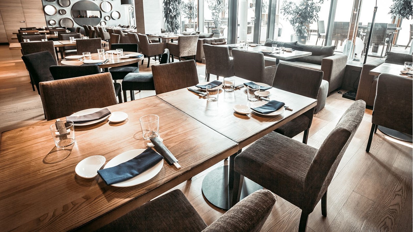 Covid-19: Restaurantes com esplanada abrem em 05 de abril e os restantes duas semanas depois