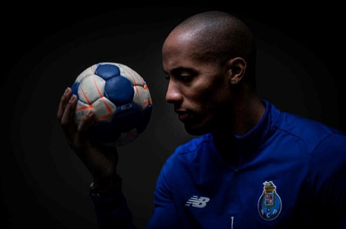 FC Porto comunica morte de Alfredo Quintana